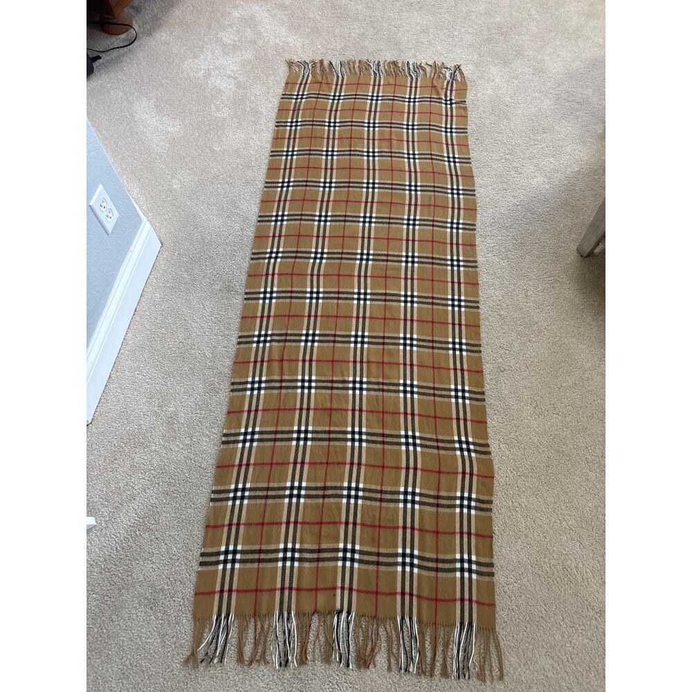 "Burberry Style" Plaid Travel Wrap-OS - Picture 6 of 7